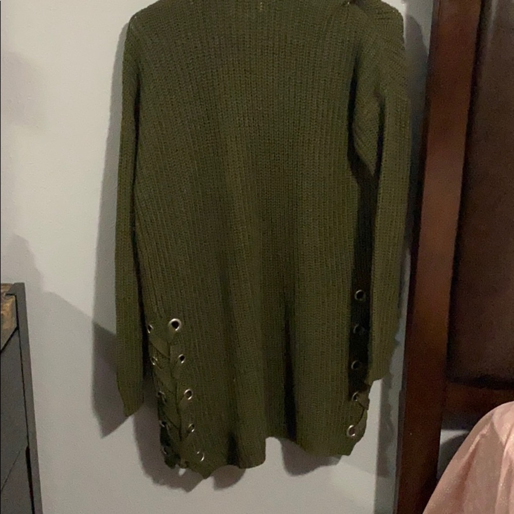 Cardigan - Picture 3 of 3